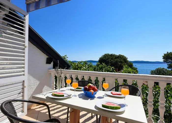 Apartments Bibinje By The Beach